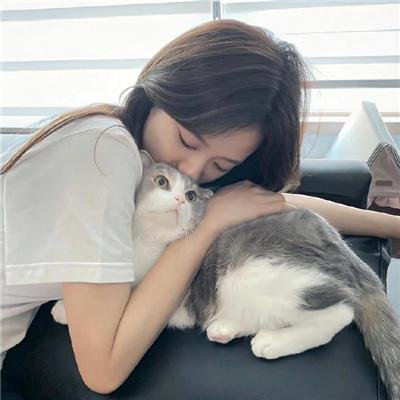 她来了 第一季